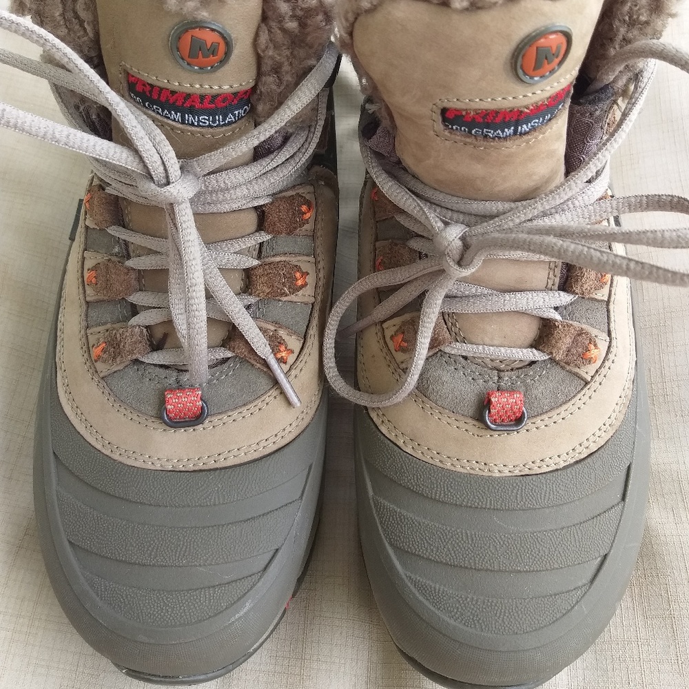 Merrell air cushion hiking boots, womens 7.5